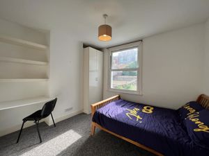 Photo 23- click for photo gallery